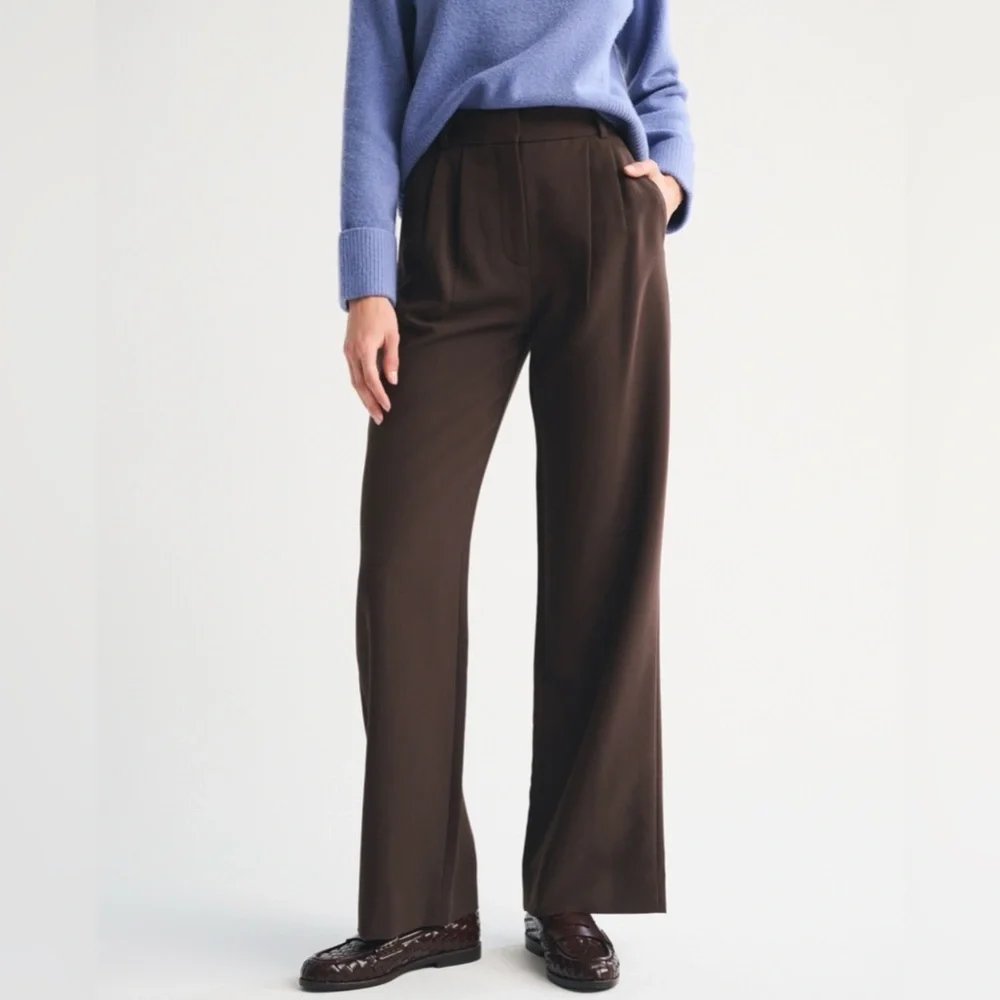 Abercrombie & Fitch Sloane Tailored Wide-Leg High-Rise Pants in Dark Brown 26R - Picture 2 of 8